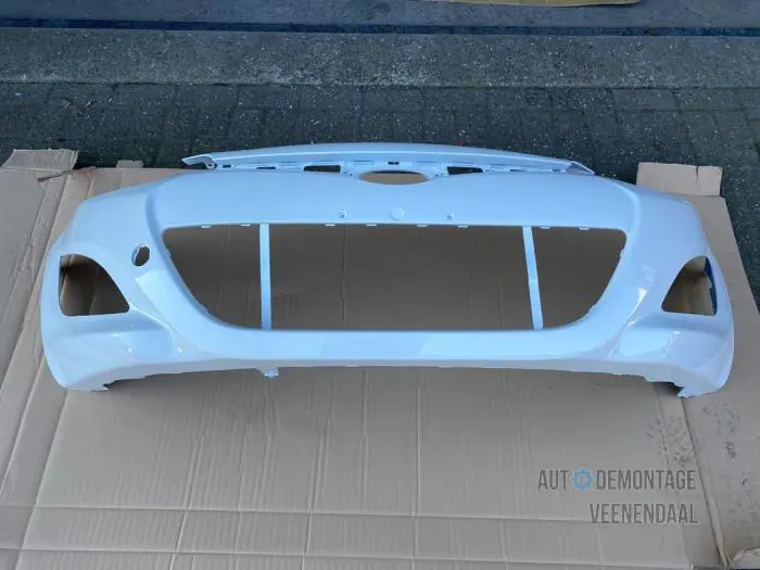 Front bumper Hyundai I20