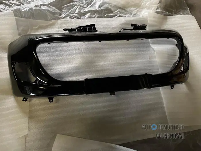 Front bumper Peugeot 107