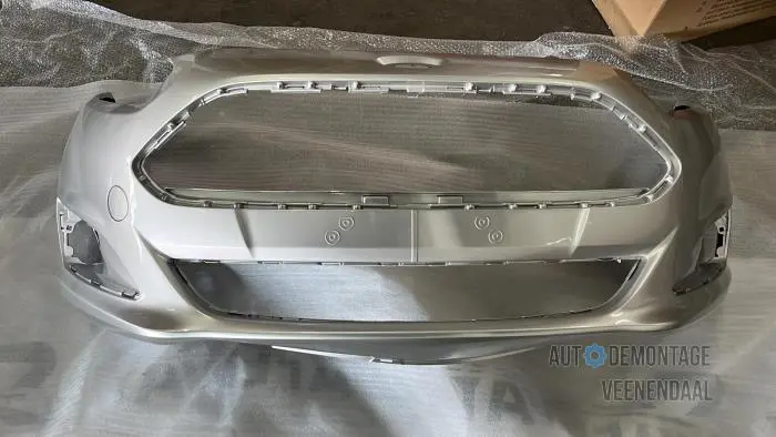 Front bumper Ford Fiesta