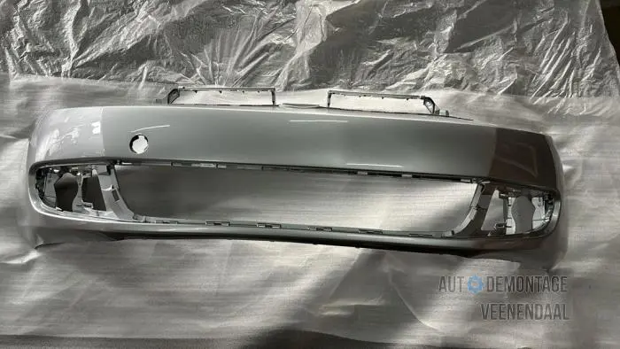 Front bumper Volkswagen Golf