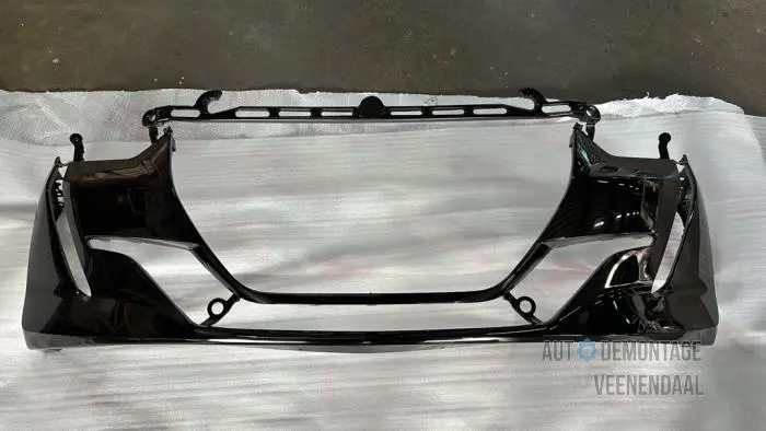 Front bumper Peugeot 208