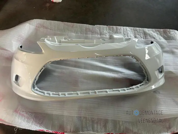 Front bumper Ford Fiesta